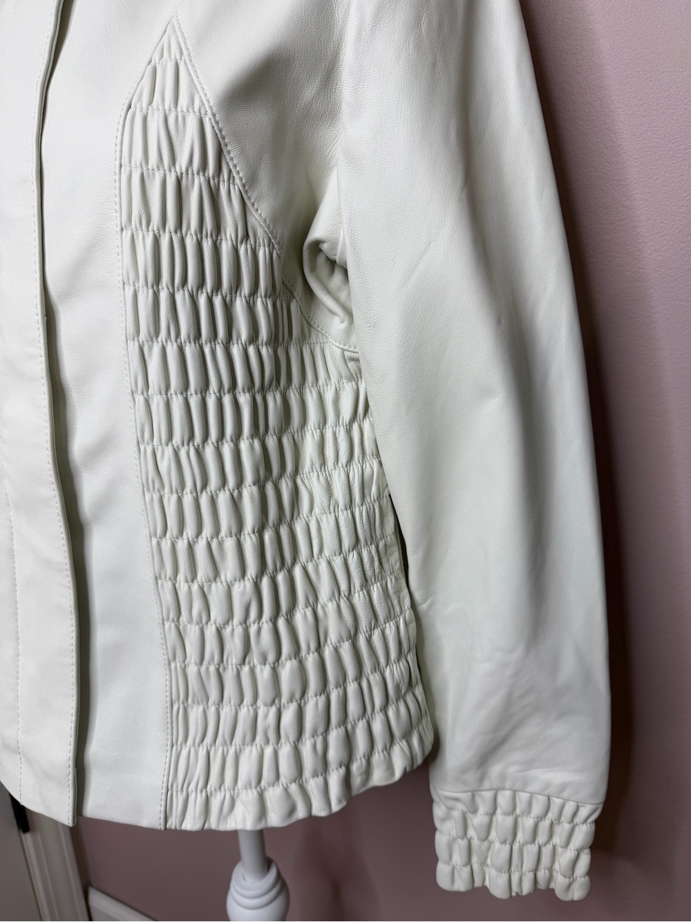 Montanaco Women's White Leather Jacket Ruched Side Panels Medium Vintage NWT - Picture 2 of 13